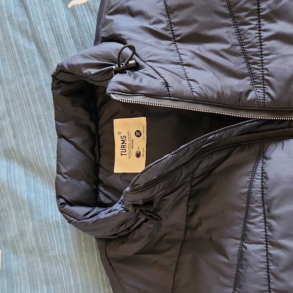 Puffer Jacket - Picture 3 of 5